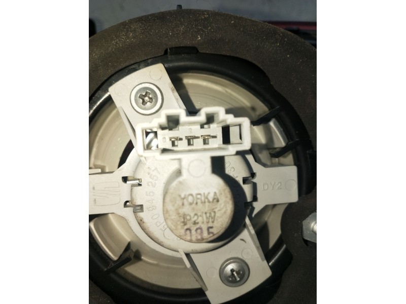 Recambio de piloto trasero izquierdo para seat altea (5p1) 1.6 referencia OEM IAM   2004