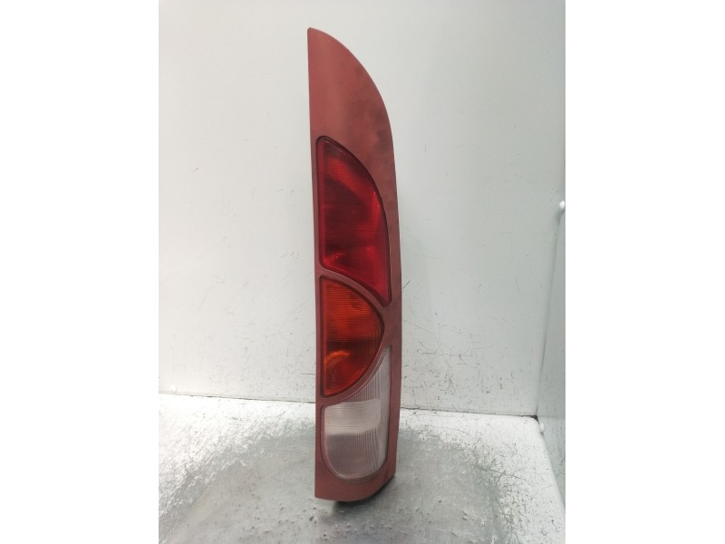 Recambio de piloto trasero derecho para renault kangoo (kc0/1_) 1.9 dci 4x4 (kc0v) referencia OEM IAM   1997