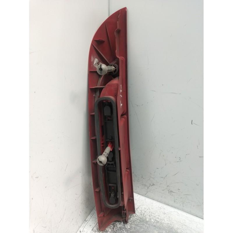 Recambio de piloto trasero derecho para renault kangoo (kc0/1_) 1.9 dci 4x4 (kc0v) referencia OEM IAM   1997