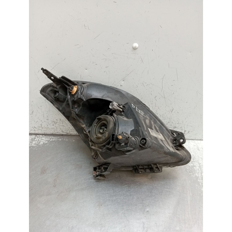 Recambio de faro izquierdo para suzuki swift iii (mz, ez) 1.3 ddis (rs 413d) referencia OEM IAM 3530062J11  2005