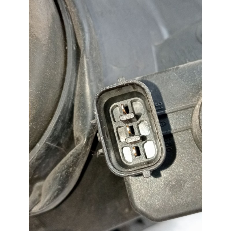 Recambio de faro izquierdo para suzuki swift iii (mz, ez) 1.3 ddis (rs 413d) referencia OEM IAM 3530062J11  2005