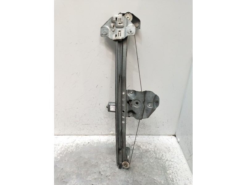 Recambio de elevalunas delantero izquierdo para dacia dokker furgoneta/monovolumen 1.5 dci 75 / blue dci 75 (fejw, feah) referen