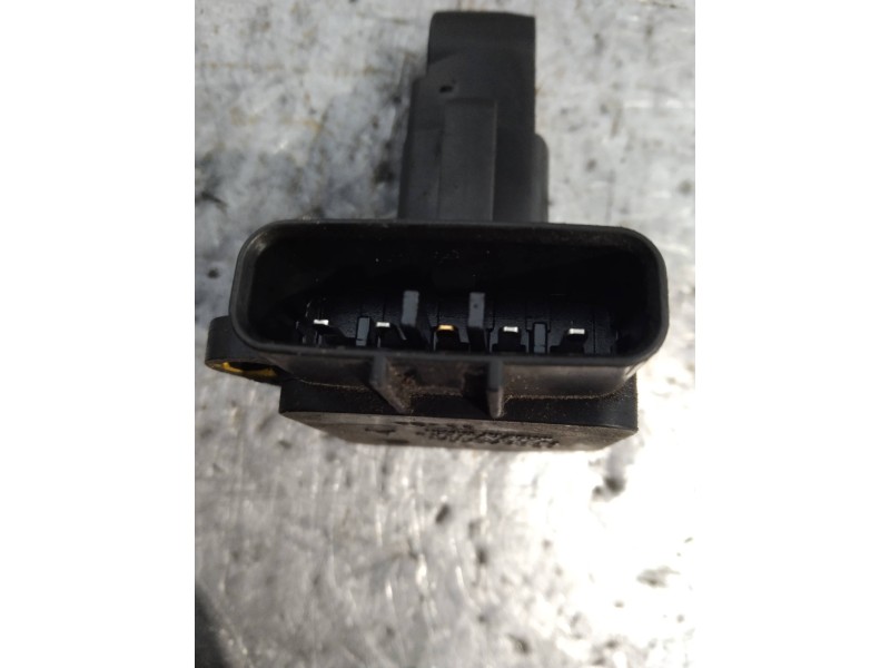 Recambio de caudalimetro para toyota auris luna referencia OEM IAM 1974002110 2220430010 