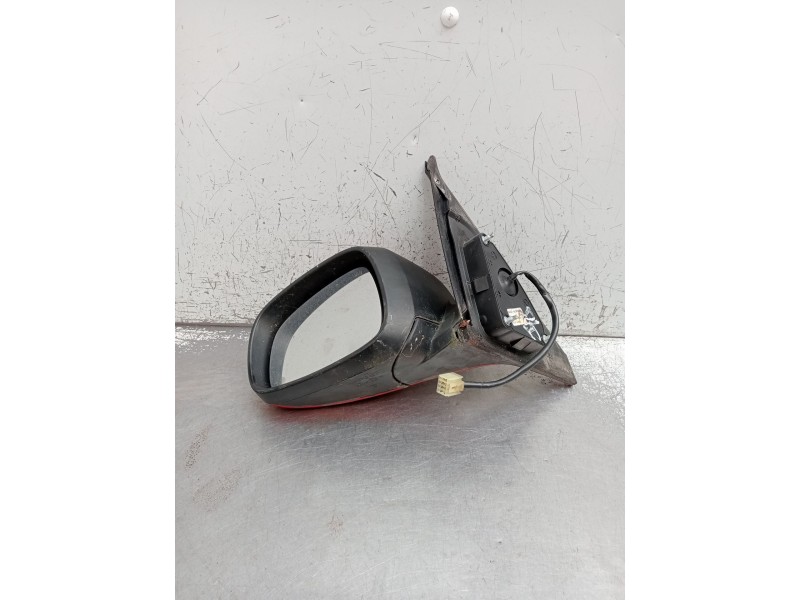 Recambio de retrovisor izquierdo para suzuki swift iii (mz, ez) 1.3 ddis (rs 413d) referencia OEM IAM  ELECTRICO 2005