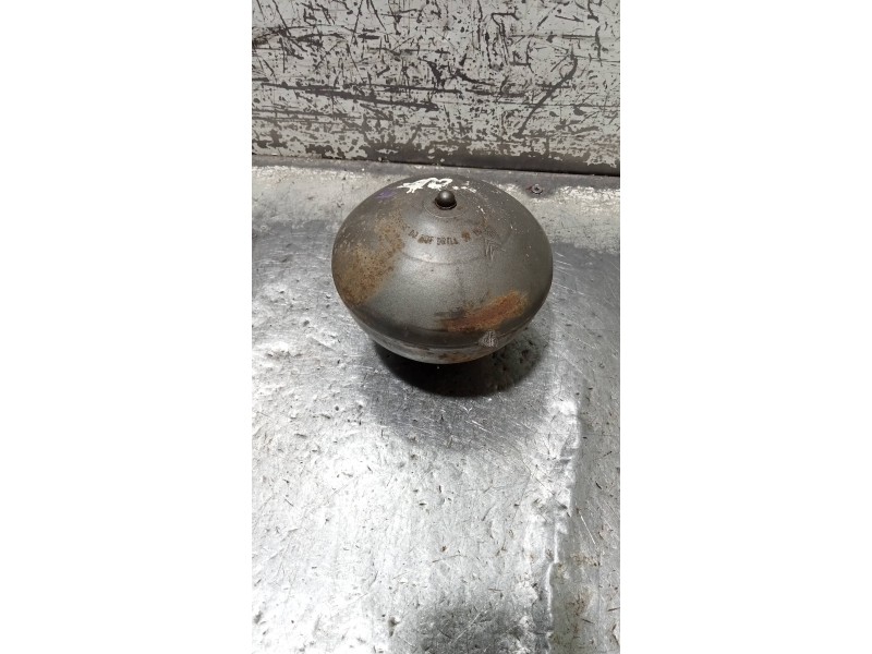 Recambio de acumulador central amortiguacion para citroen c5 berlina exclusive referencia OEM IAM 9323414180  