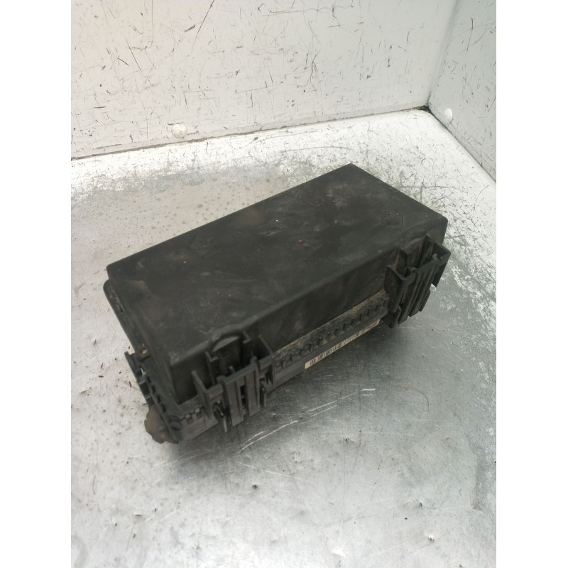 Recambio de caja reles / fusibles para fiat grande punto (199_) 1.4 16v (199bxg1b, 199axg1b) referencia OEM IAM 51744837BZ  2005