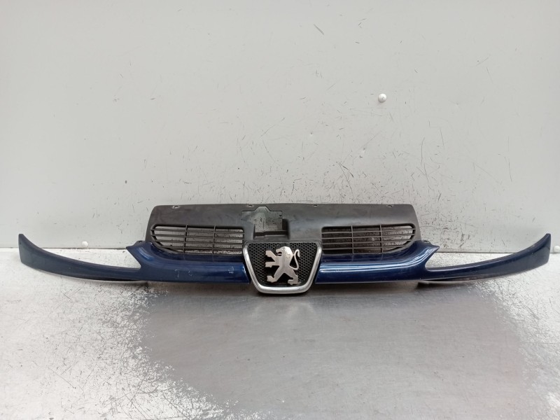 Recambio de rejilla delantera para peugeot 206 sw (2e/k) 2.0 hdi referencia OEM IAM   2002