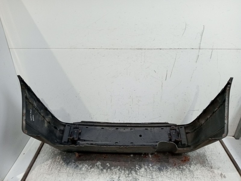 Recambio de paragolpes trasero para seat toledo i (1l2) 1.9 tdi referencia OEM IAM  4P 