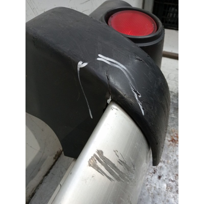 Recambio de paragolpes trasero para mitsubishi l200 / triton (ka_t, kb_t) 2.5 di-d 4wd (kb4t) referencia OEM IAM  5P 
