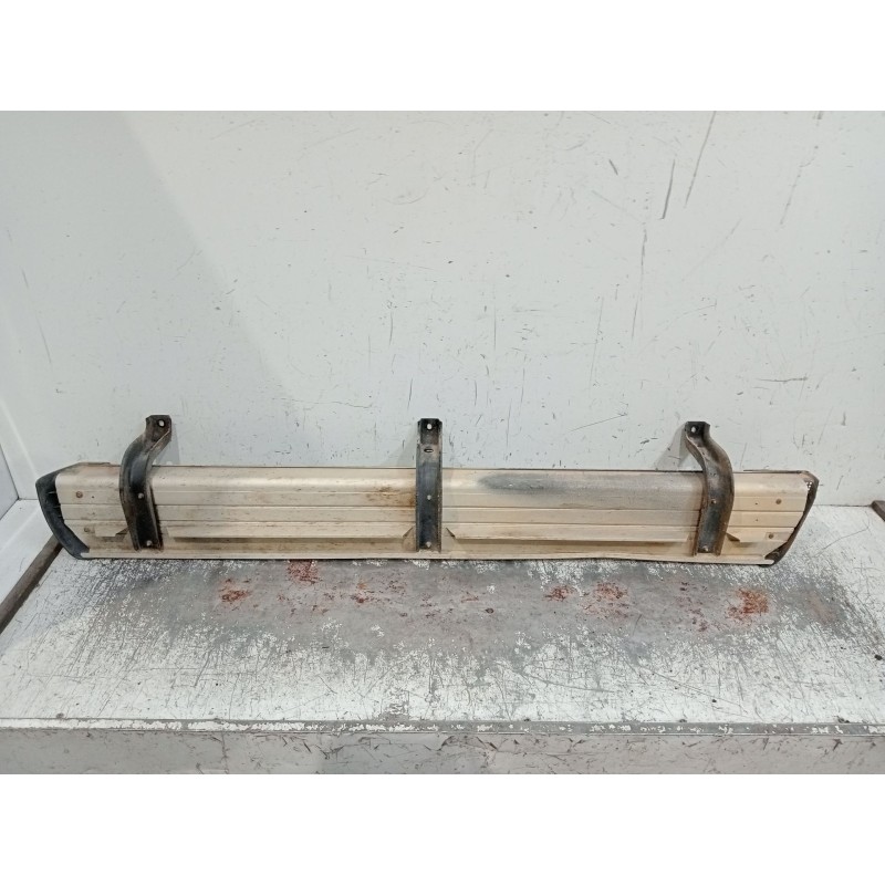 Recambio de faldon lateral para mitsubishi l200 / triton (ka_t, kb_t) 2.5 di-d 4wd (kb4t) referencia OEM IAM  5P DERECHO 