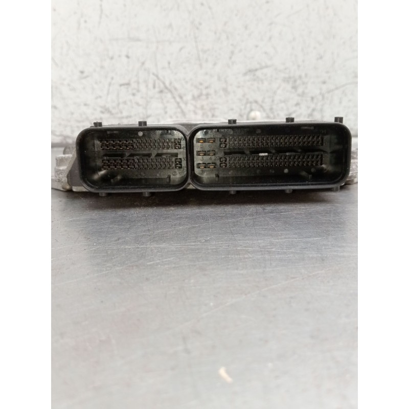 Recambio de centralita motor uce para suzuki swift iii (mz, ez) 1.3 ddis (rs 413d) referencia OEM IAM 55195173 3392062JP0 716000