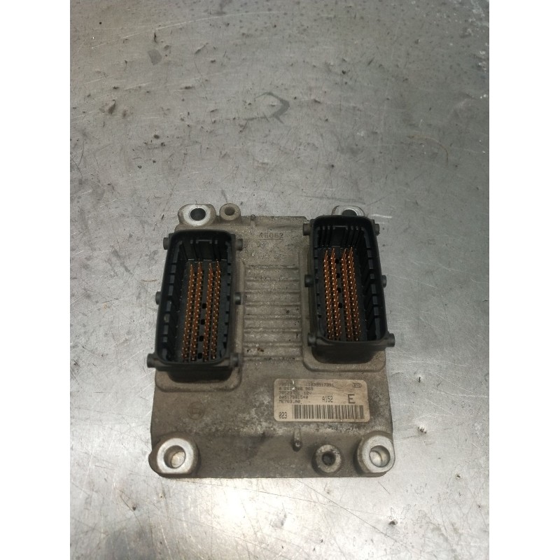 Recambio de centralita motor uce para fiat grande punto (199_) 1.4 16v (199bxg1b, 199axg1b) referencia OEM IAM 0261208969 005179
