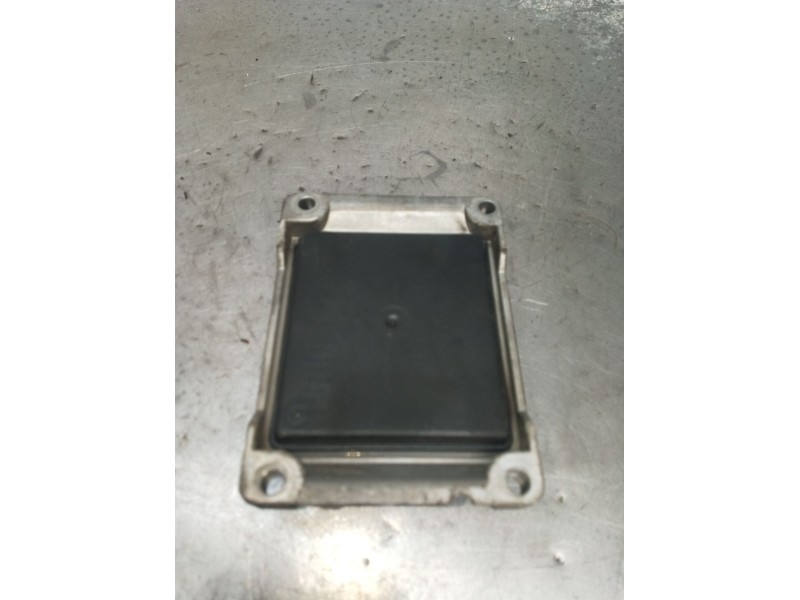 Recambio de centralita motor uce para fiat grande punto (199_) 1.4 16v (199bxg1b, 199axg1b) referencia OEM IAM 0261208969 005179