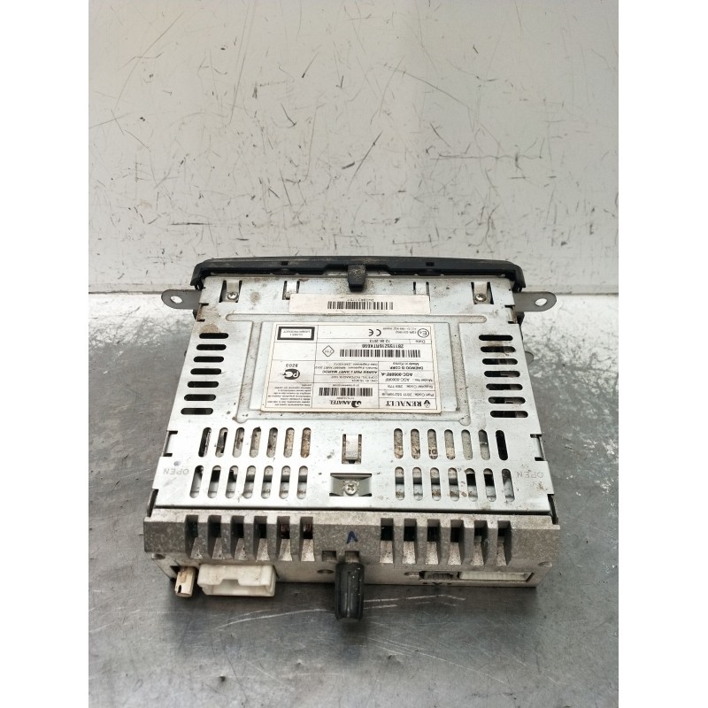 Recambio de sistema audio / radio cd para dacia dokker furgoneta/monovolumen 1.5 dci 75 / blue dci 75 (fejw, feah) referencia OE