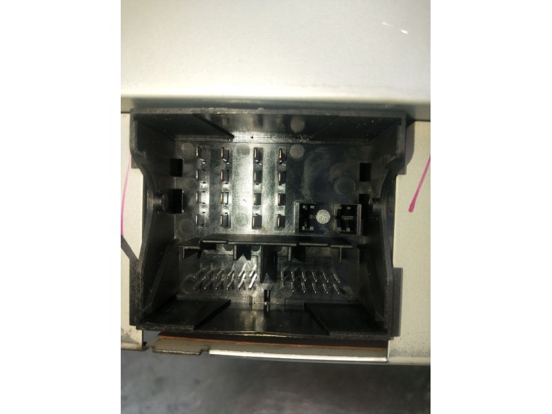 Recambio de sistema audio / radio cd para ford mondeo iv (ba7) 2.0 tdci referencia OEM IAM VP6M2F18C821FA GGI009240 2007