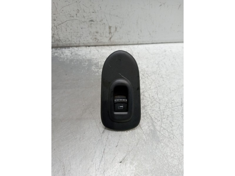 Recambio de mando elevalunas delantero derecho para seat leon (1m1) 1.6 referencia OEM IAM 1M0867164  1999 5P