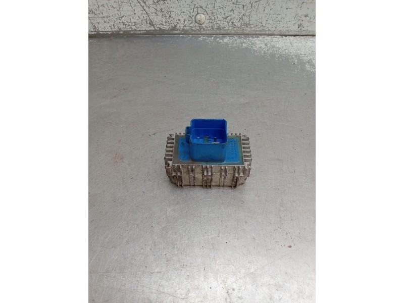 Recambio de caja precalentamiento para suzuki swift iii (mz, ez) 1.3 ddis (rs 413d) referencia OEM IAM 55353011 51299014B 2005