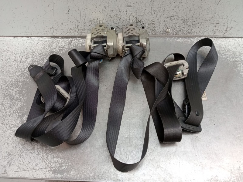 Recambio de juego cinturones delantero para suzuki swift iii (mz, ez) 1.3 ddis (rs 413d) referencia OEM IAM   2005 5P