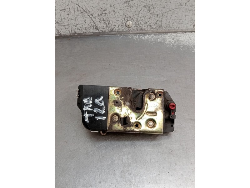 Recambio de motor cierre centralizado trasero izquierdo para peugeot 206 sw (2e/k) 2.0 hdi referencia OEM IAM   2002 5P