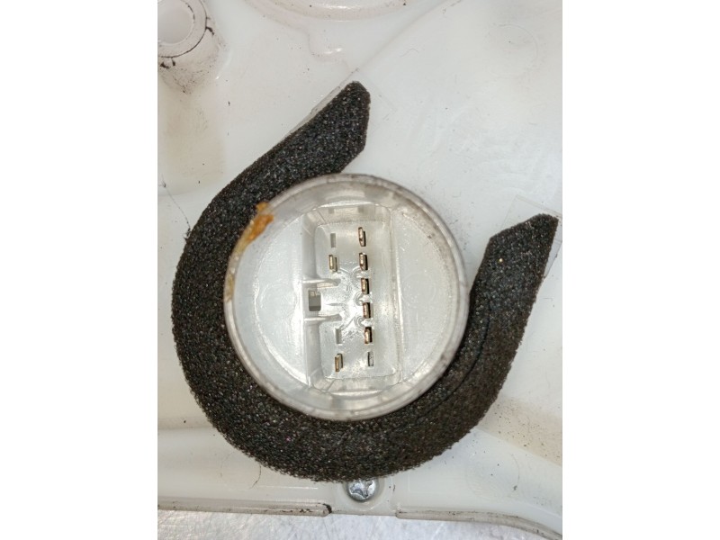 Recambio de motor cierre centralizado delantero izquierdo para suzuki swift iii (mz, ez) 1.3 ddis (rs 413d) referencia OEM IAM  