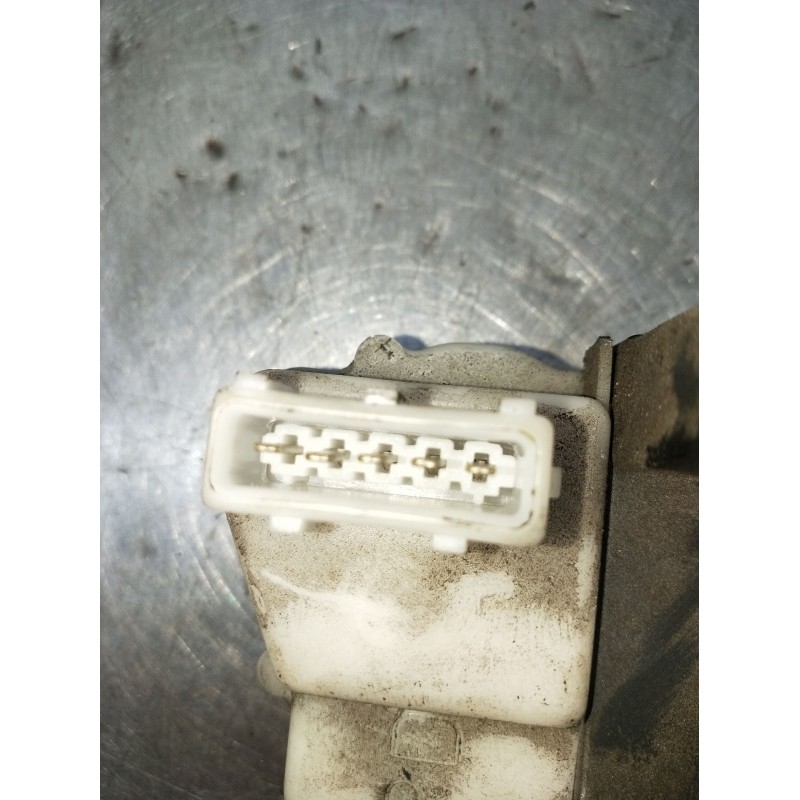 Recambio de motor cierre centralizado trasero derecho para citroën xsara (n1) 2.0 hdi 90 referencia OEM IAM  5P 2001