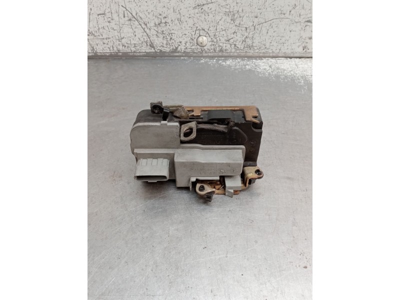 Recambio de motor cierre centralizado delantero izquierdo para peugeot 206 sw (2e/k) 2.0 hdi referencia OEM IAM   2002 5P