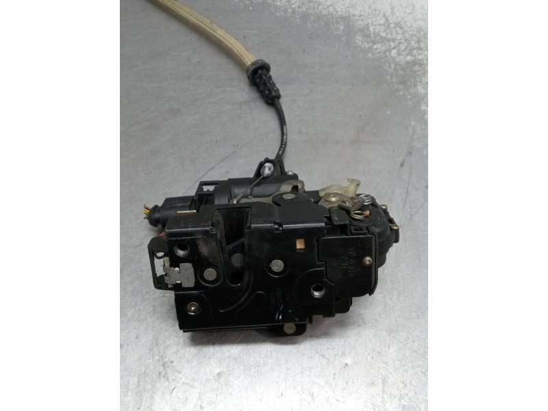 Recambio de motor cierre centralizado delantero derecho para seat leon (1m1) 1.6 referencia OEM IAM   1999 5P
