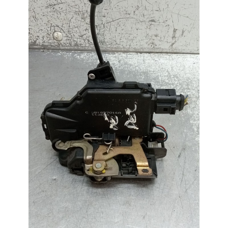 Recambio de motor cierre centralizado delantero derecho para seat leon (1m1) 1.6 referencia OEM IAM   1999 5P