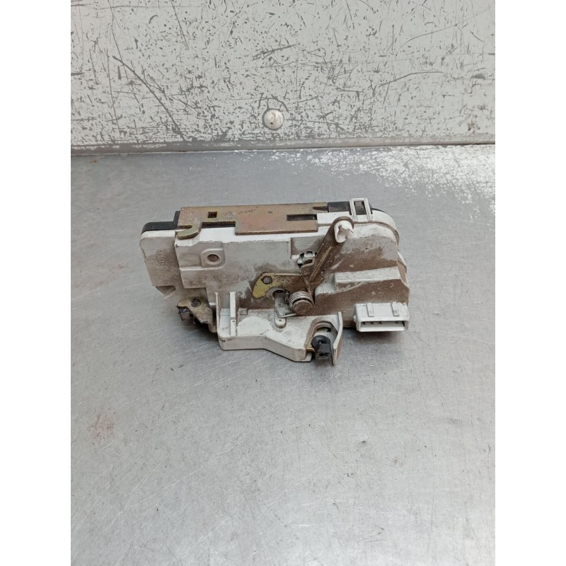 Recambio de motor cierre centralizado trasero derecho para peugeot 206 sw (2e/k) 2.0 hdi referencia OEM IAM   2002 5P