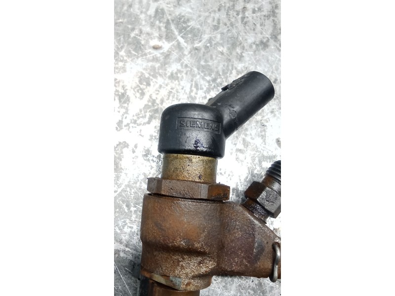 Recambio de inyector para citroën xsara (n1) 2.0 hdi 90 referencia OEM IAM 9636819380 SIEMENS 01