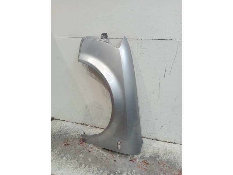 Recambio de aleta delantera izquierda para audi a4 b6 (8e2) 2.5 tdi referencia OEM IAM   4P