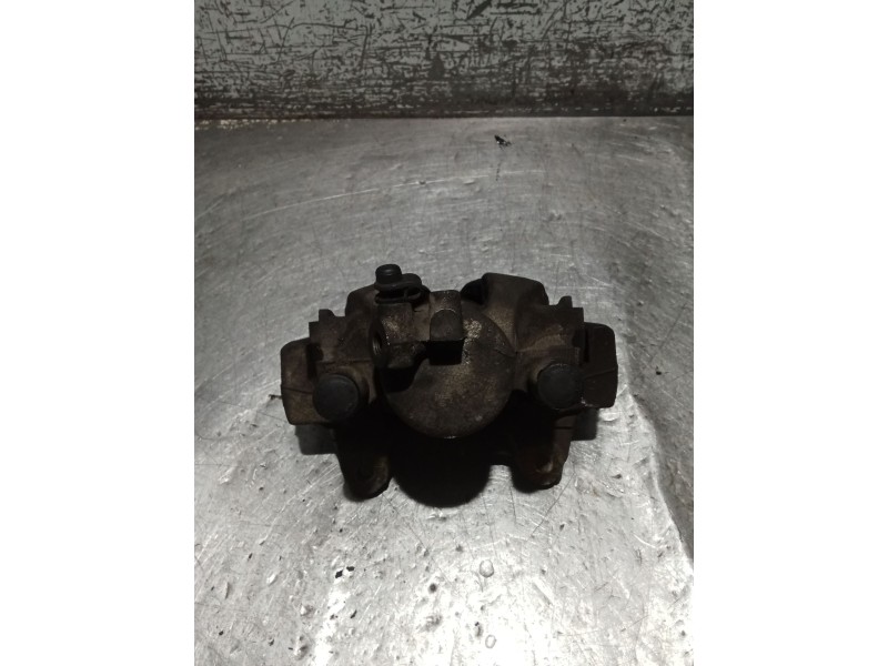Recambio de pinza freno delantera izquierda para fiat punto (176_) 1.7 td referencia OEM IAM   94