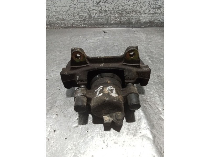 Recambio de pinza freno delantera izquierda para fiat punto (176_) 1.7 td referencia OEM IAM   94