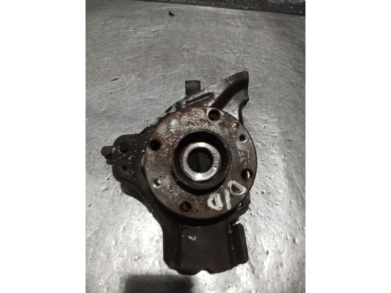 Recambio de mangueta delantera derecha para fiat punto (176_) 1.7 td referencia OEM IAM   94