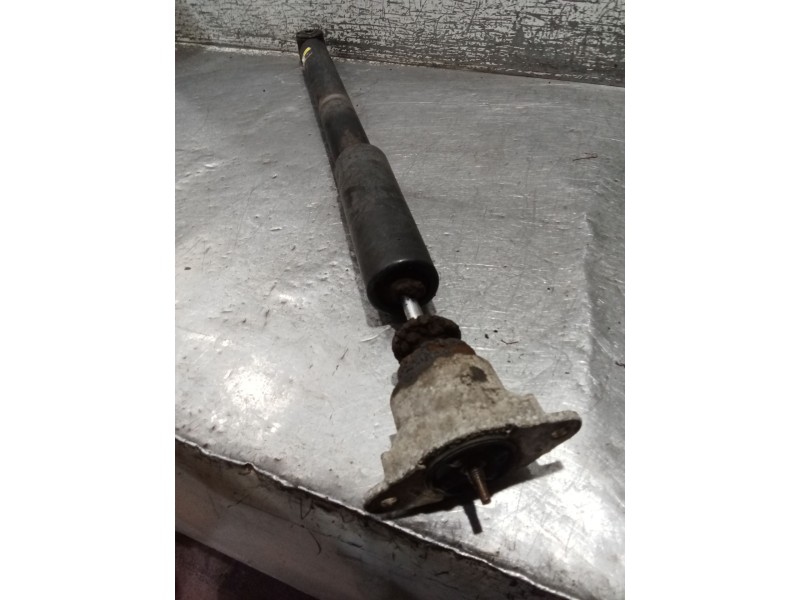 Recambio de amortiguador trasero izquierdo para ford fiesta v (jh_, jd_) 1.6 tdci referencia OEM IAM   