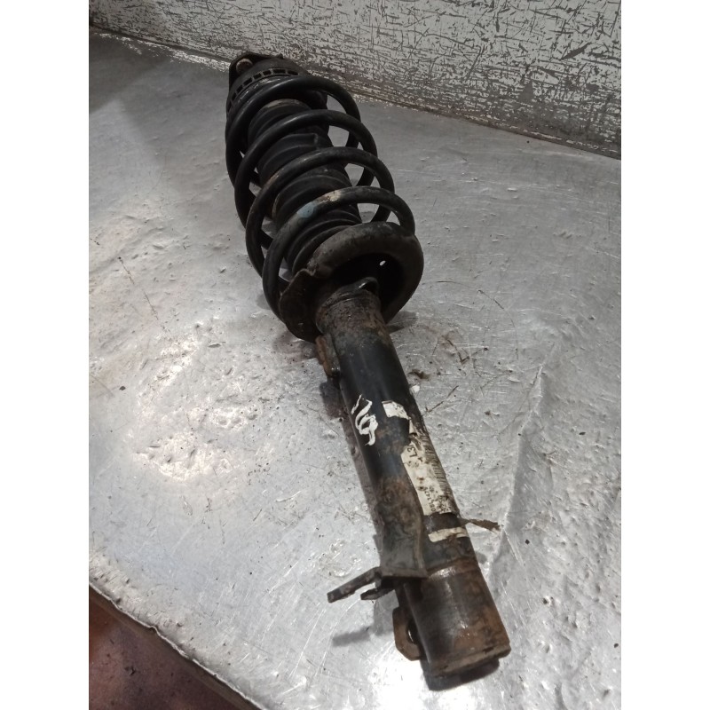 Recambio de amortiguador delantero izquierdo para ford fiesta v (jh_, jd_) 1.6 tdci referencia OEM IAM   
