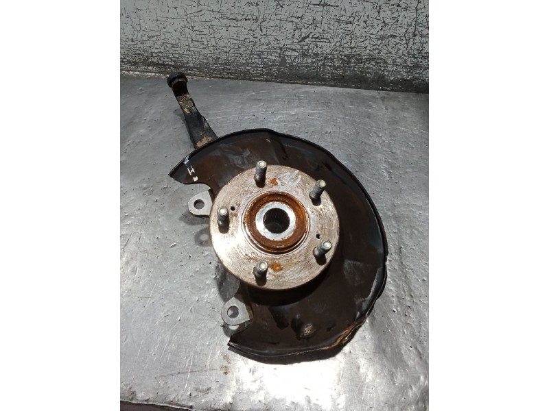 Recambio de mangueta delantera izquierda para honda cr-v i (rd) 2.0 16v 4wd (rd1, rd3) referencia OEM IAM   96