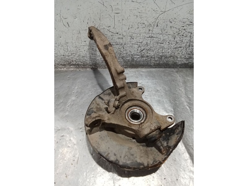 Recambio de mangueta delantera izquierda para honda cr-v i (rd) 2.0 16v 4wd (rd1, rd3) referencia OEM IAM   96