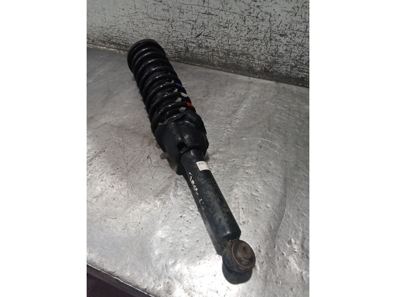 Recambio de amortiguador trasero izquierdo para honda cr-v i (rd) 2.0 16v 4wd (rd1, rd3) referencia OEM IAM 52611S103050 050321 