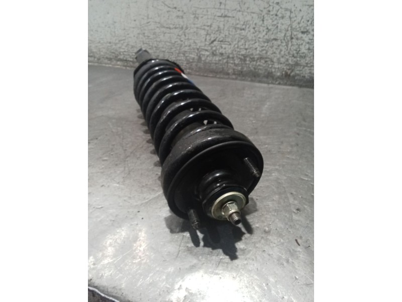 Recambio de amortiguador trasero izquierdo para honda cr-v i (rd) 2.0 16v 4wd (rd1, rd3) referencia OEM IAM 52611S103050 050321 