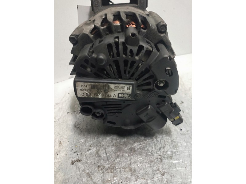 Recambio de alternador para peugeot 308 sw confort referencia OEM IAM V75765138001  