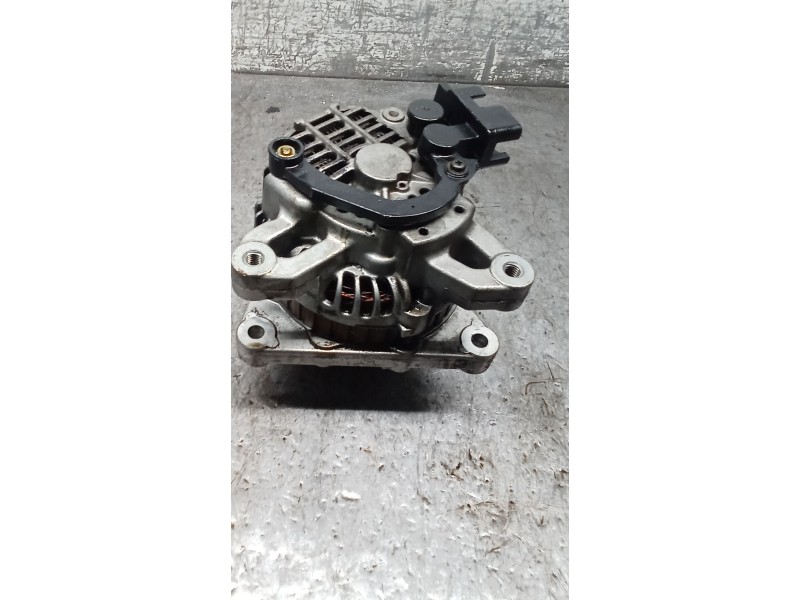 Recambio de alternador para peugeot 206 hatchback (2a/c) 1.6 i referencia OEM IAM 9635772780  98