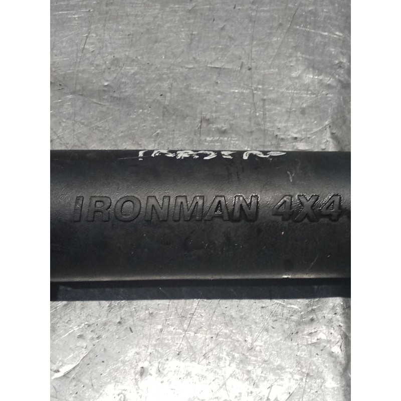 Recambio de amortiguador trasero izquierdo para mitsubishi l200 / triton (ka_t, kb_t) 2.5 di-d 4wd (kb4t) referencia OEM IAM 246