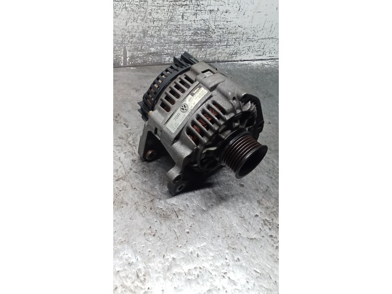 Recambio de alternador para volkswagen vento (1h2) 1.9 d referencia OEM IAM 030903027E 70A 91