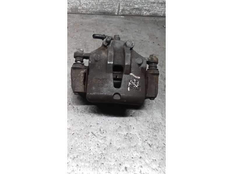 Recambio de pinza freno delantera izquierda para kia cee´d hatchback (ed) 1.6 crdi 115 referencia OEM IAM   06