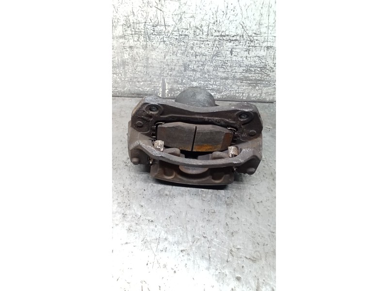 Recambio de pinza freno delantera izquierda para kia cee´d hatchback (ed) 1.6 crdi 115 referencia OEM IAM   06