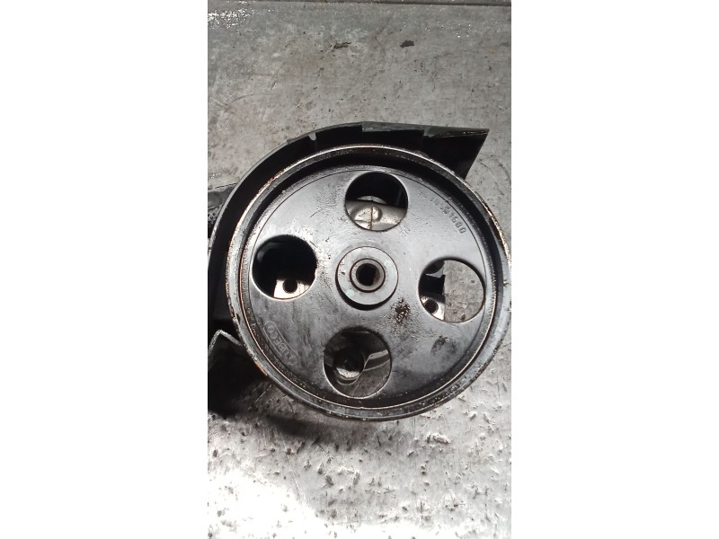 Recambio de bomba direccion para peugeot 206 hatchback (2a/c) 1.6 i referencia OEM IAM 9631411580 26064217 98