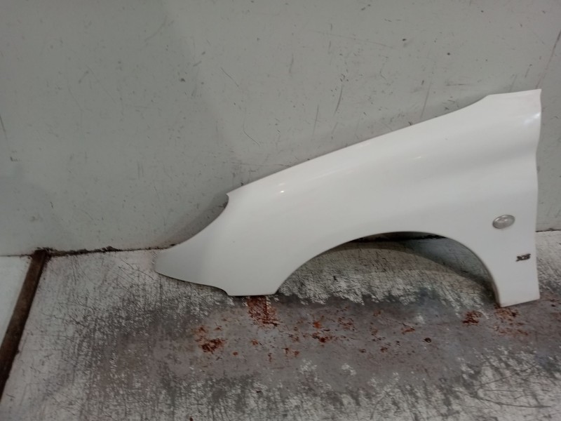 Recambio de aleta delantera izquierda para peugeot 206 hatchback (2a/c) 1.6 i referencia OEM IAM   