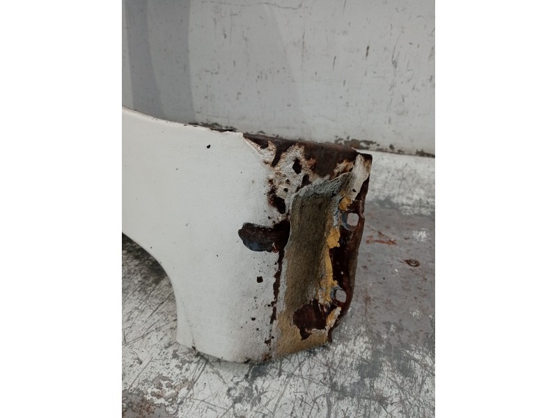 Recambio de aleta delantera derecha para ford fiesta v (jh_, jd_) 1.6 tdci referencia OEM IAM   