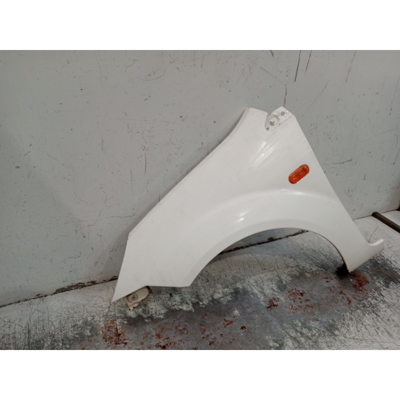 Recambio de aleta delantera izquierda para ford fiesta v (jh_, jd_) 1.6 tdci referencia OEM IAM  3P 